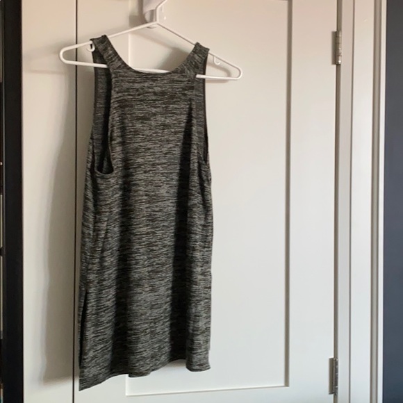 Wilfred Free Aritzia Deep Green Heathered Tank - Picture 5 of 6